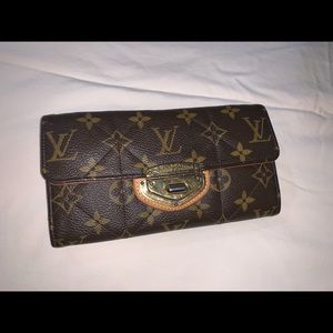 Louis Vuitton Etoile Wallet